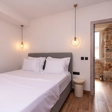 Bed & Breakfast Davue Heritage Luxury Split